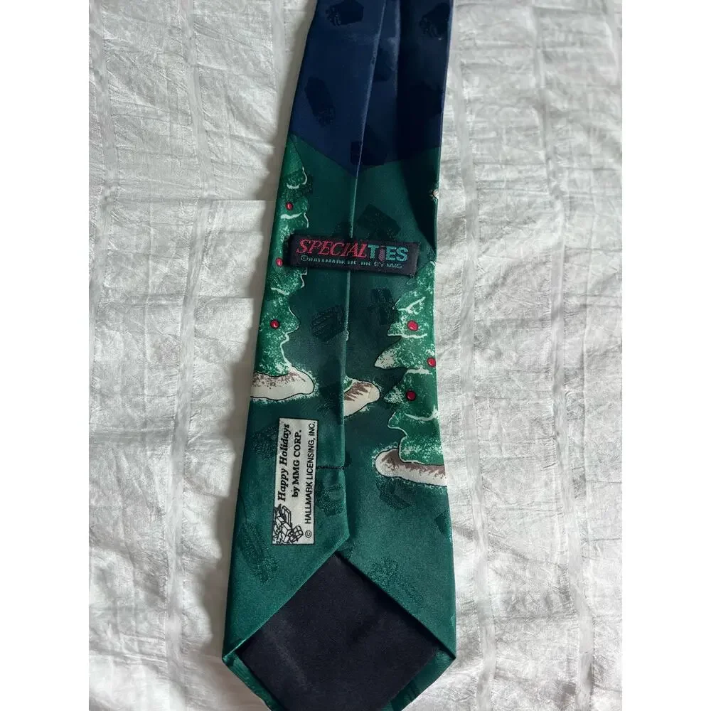 Hallmark Happy Holidays Necktie Golfing Santa